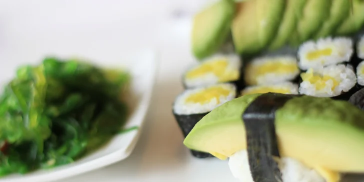 Milujeme sushi: veganský set i rolky se sépií či úhořem v restauraci Sushikko