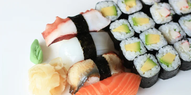Milujeme sushi: veganský set i rolky se sépií či úhořem v restauraci Sushikko