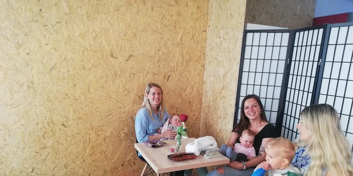 Letní osvěžení: káva podle výběru, domácí limonáda i horké maliny či pohár