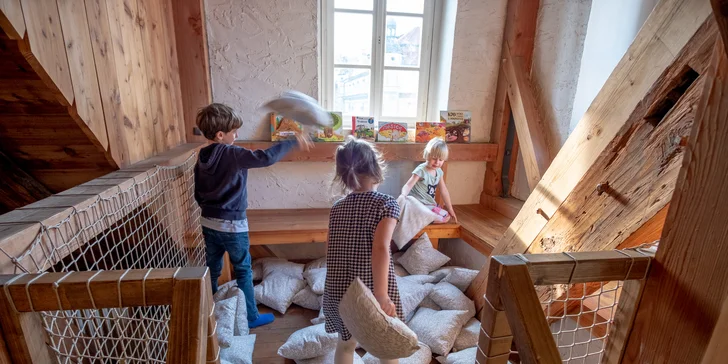 Vstupenka na interaktivní výstavu pro děti Leporelo v Malostranské besedě