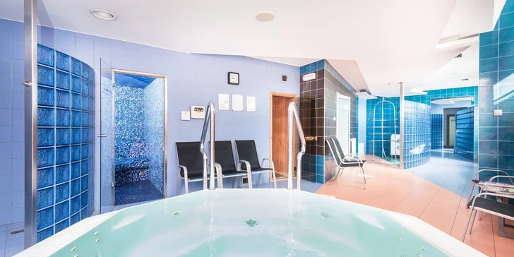 Pobyt v Sadeckých Beskydech: horský hotel s wellness, sportovišti a polopenzí