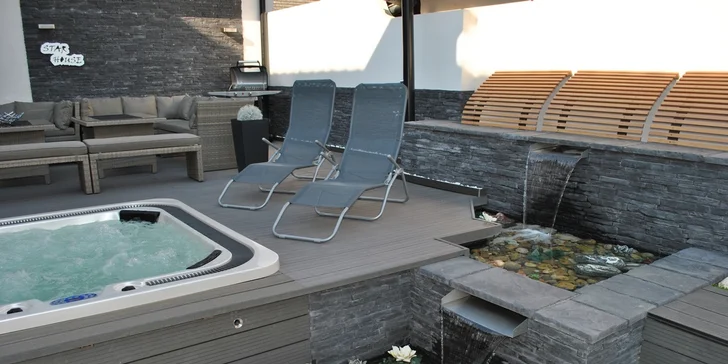 Pobyt se snídaní v moderním apartmánu a možnost jízdy v luxusním voze