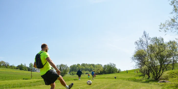 Trochu fotbal, trochu golf – fotbalgolf: skvělá zábava pro malé i velké