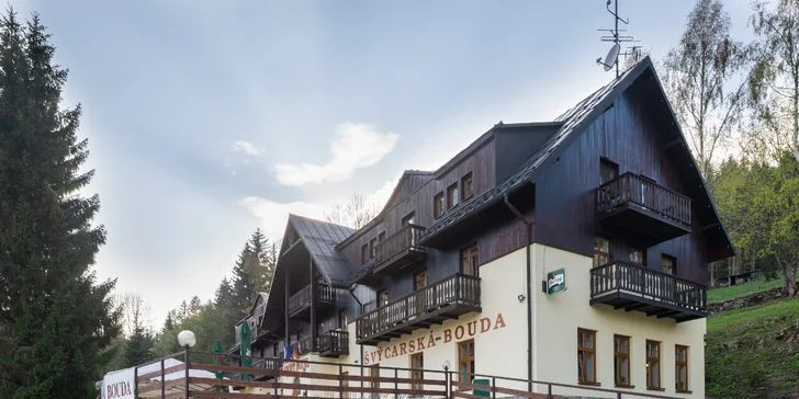 Dovolená ve Špindlu až pro 6 osob: polopenze, bazén i sauna a vířivka