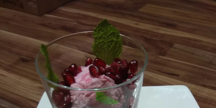 Káva, domácí limonáda nebo nealko a bezlepkový zákusek podle výběru