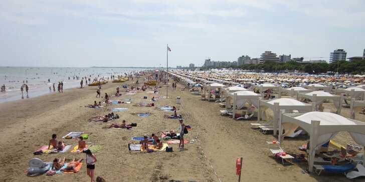 Italské Lignano: týden v kempu vč. polopenze a koupání v moři i bazénech