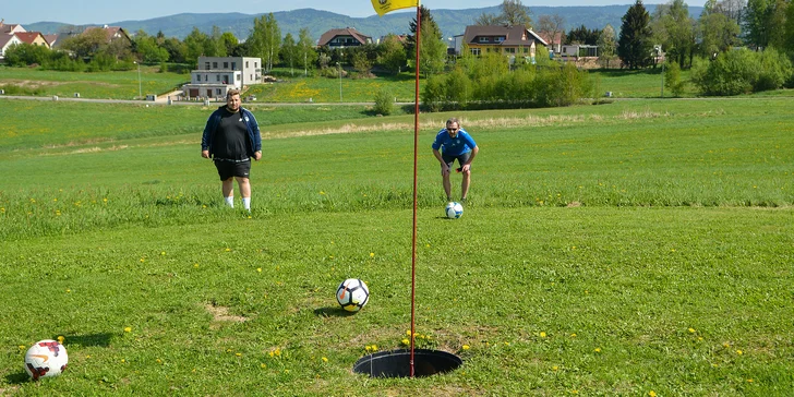 Trochu fotbal, trochu golf – fotbalgolf: skvělá zábava pro malé i velké