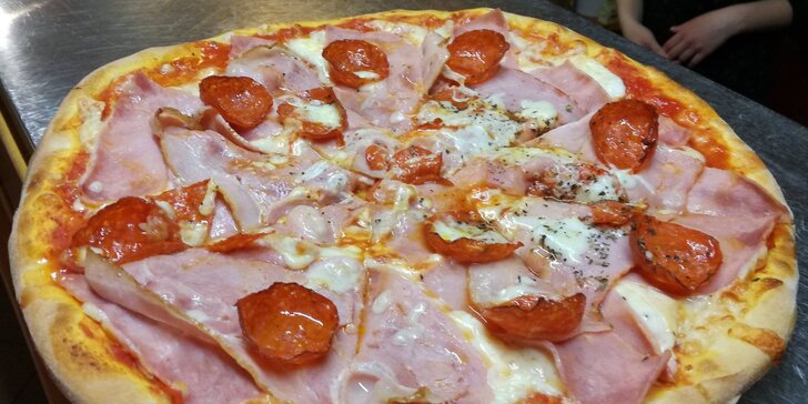 Pochutnejte si na 1 nebo 2 pizzách: výběr pro masožravce i vegetariány