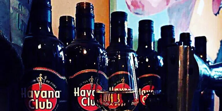 Degustace 4 nebo 6 rumů podle výběru a drobné občerstvení pro 1 i 2 osoby