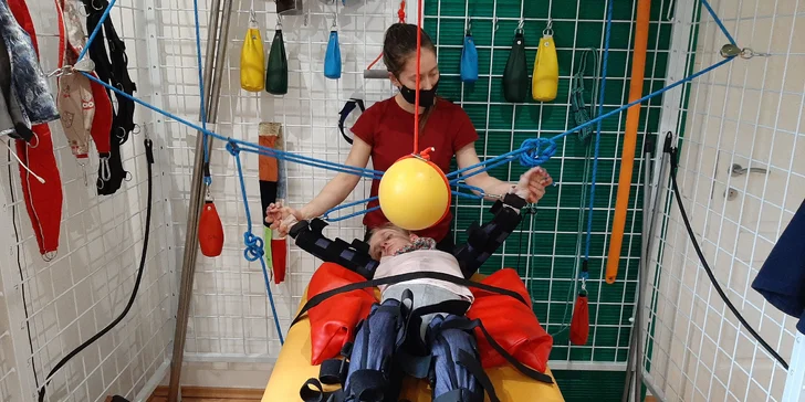 Bez rehabilitácií by deti s epilepsiou nemohli napredovať. Na fotke Melinka, Andreina dcérka.