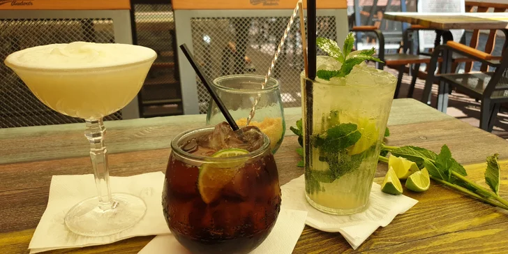 Osvěžte se: frozen piña colada, mojito nebo cubata pro 1 i 2 osoby