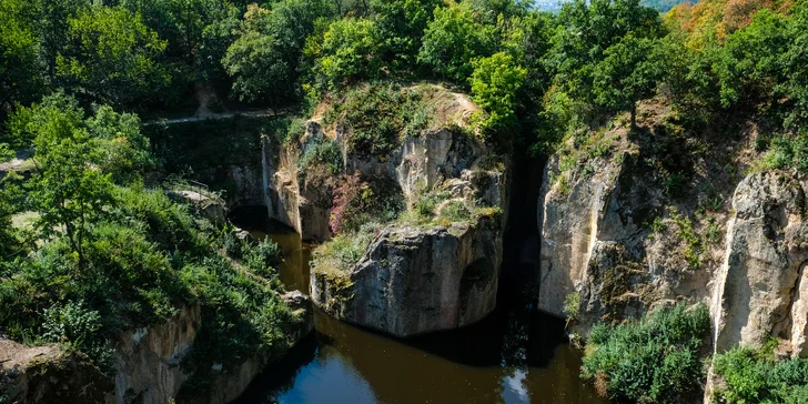 4* pobyt ve vinařské oblasti Tokaj: polopenze, neomezený wellness i sklípky