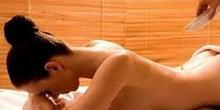 60 minutová relaxační masáž šíje,zad, nohou zezadu horkými indickými oleji