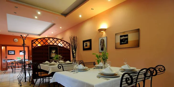 Voucher v hodnotě 400 nebo 800 Kč na cokoli z menu v restauraci Na Výsluní