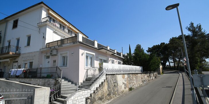 Dovolená na Istrii v Chorvatsku: ubytování v moderním apartmánu s terasou