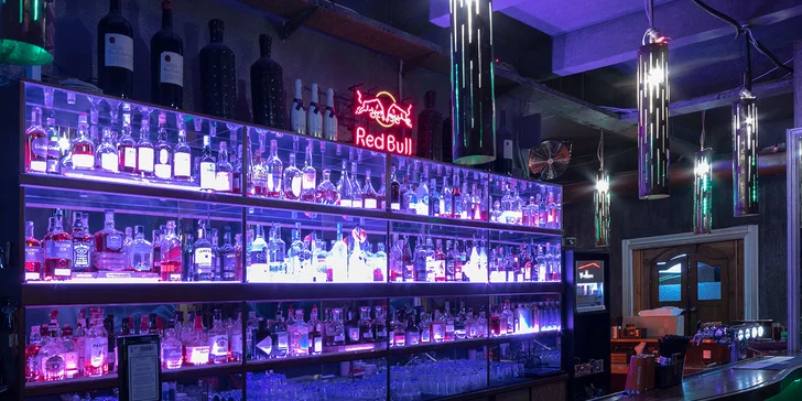 Večer s vodní dýmkou a drinky pro 2 nebo 4 osoby v podolském baru re.start