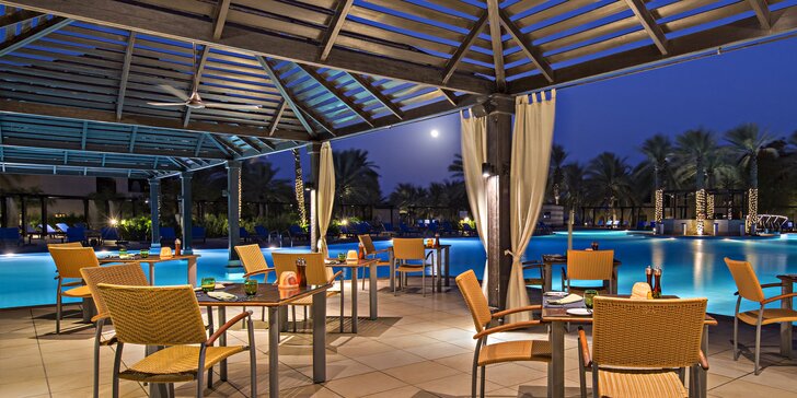 Skvělá dovolená v emirátu Fujairah: 4–9 nocí s all inclusive, 2 bazény, wellness