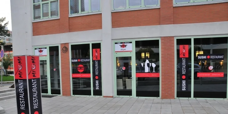 Restauraci Miomi najdete v ulici Jana Antonína Bati.