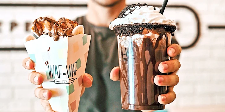 Milkshake a vafle s nutelou a banánem pro 1 nebo 2 osoby