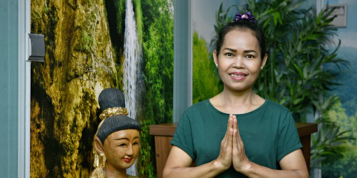 Thajská masáž, maska a lázeň ve vyhlášeném salonu Thai Sun