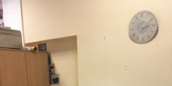 Krásně čistá pleť: Vyzkoušejte čištění pleti pomocí ultrazvukové špachtle nebo diamantové microdermabraze vč. světelné terapie
