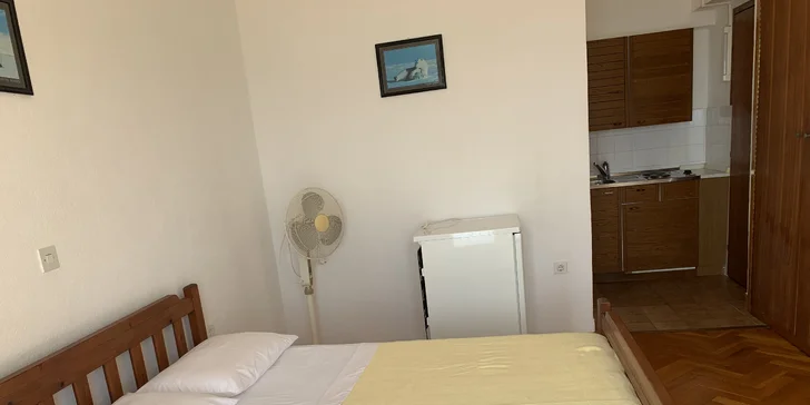 Chorvatské letovisko Mali Rat: doprava a 7 nocí v hotelu 120 m od pláže