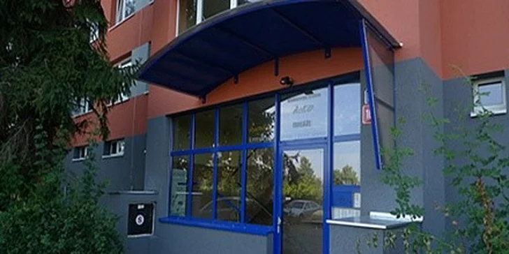 Laserová maska s biologickým peelingem