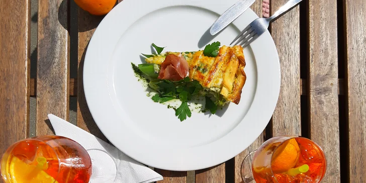 Vychutnejte si skvělé chvilky: Aperol Spritz a domácí quiche pro 2 osoby