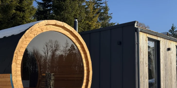 Relaxovat v sudové sauně můžete kdykoli během pobytu.