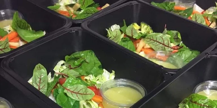 Letní detox se speciálně sestaveným menu: jídla a freshe na 5 dní