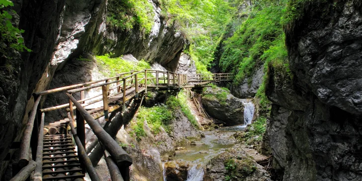 Jednodenní poznávací výlet do kaňonu Medvědí soutěska v Rakousku