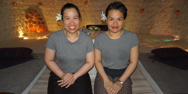 Intenzivní thajská masáž čtyř rukou v kombinaci s aromaterapií