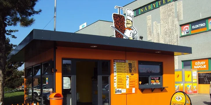 Bistro najdete na Opavské ulici kousek od Penny marketu. 
