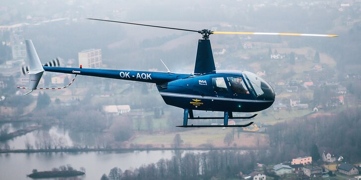 Dva zážitky jednou ranou: let vrtulníkem nad Ostravskem a zážitková střelba pro 3 osoby