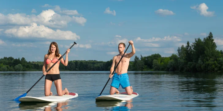 1 či 2 hodiny na kánoi nebo paddleboardu na olomouckém koupališti