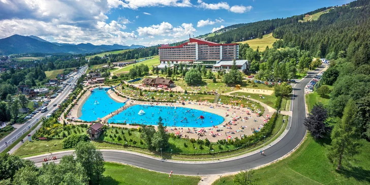Relax v polských Tatrách: snídaně či polopenze, neomezeně bazény i wellness, obří dětská herna
