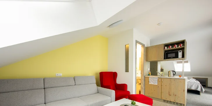 Romantika ve dvou nebo rodinná dovolená s dětmi? V apartmánech se pohodlně ubytují až čtyři lidé.