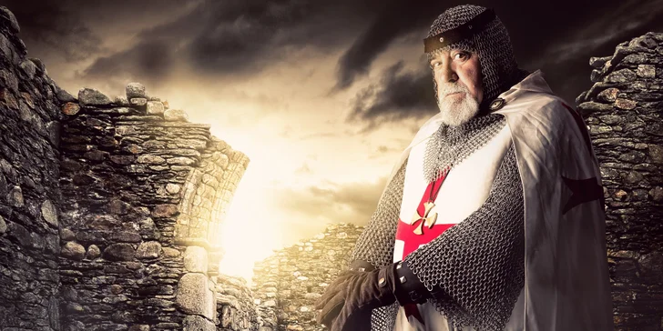 Rozluštěte záhady středověké Prahy: venkovní úniková hra Šifra velmistra templáře až pro 6 hráčů