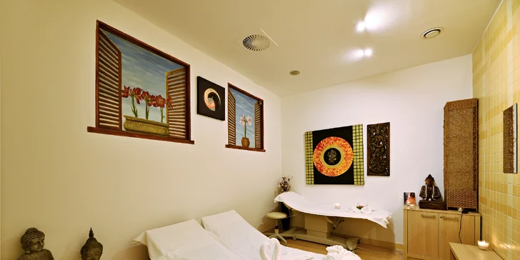Romantika v centru Prahy: privátní wellness a tříchodové menu pro dva