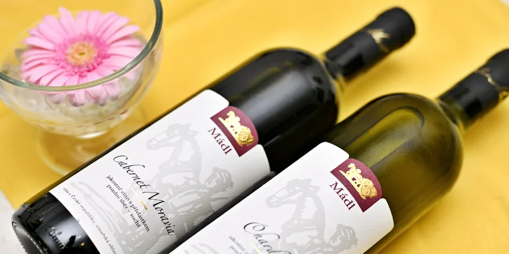 Romantika v centru Prahy: privátní wellness a tříchodové menu pro dva