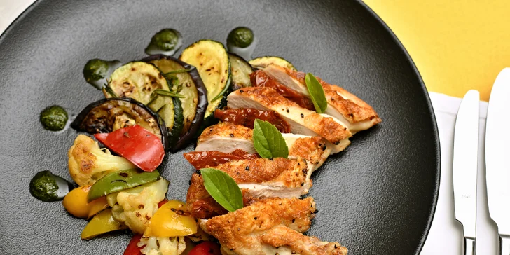 Romantika v centru Prahy: privátní wellness a tříchodové menu pro dva