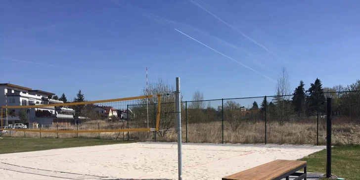 1 hod. plážového volejbalu na profi hřišti ve sportovním centru