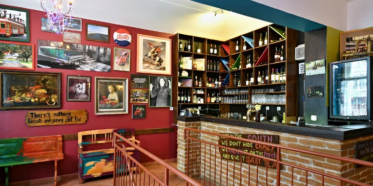Jižanská hostina ve stylu New Orleans: mac & cheese, smažené kuře i waffle