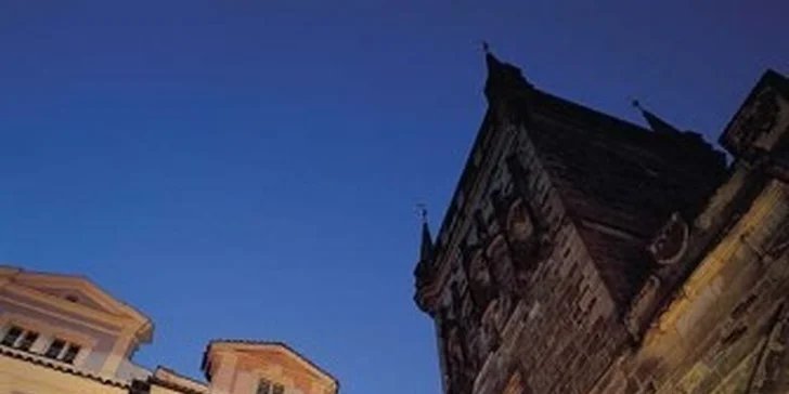 649 Kč za prvotřídní menu PRO DVA labužníky v luxusní restauraci Pod Věží! Romantická lokalita, špičková obsluha a tři delikátní chody v hodnotě 1554 Kč se slevou 58 %!