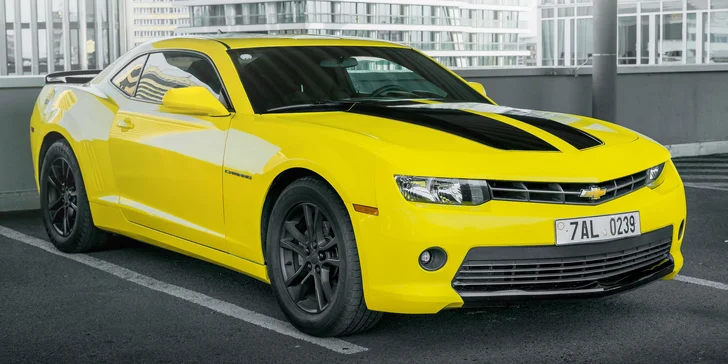 Superjízda v Chevroletu Camaro Bumblebee na 15–60 minut včetně paliva