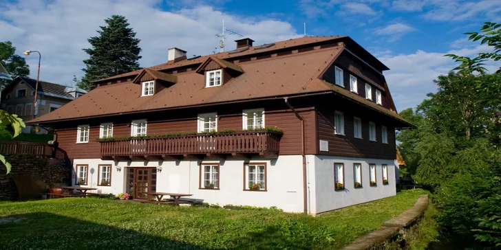 Pobyt v Krkonoších se snídaní či polopenzí pro 2 osoby
