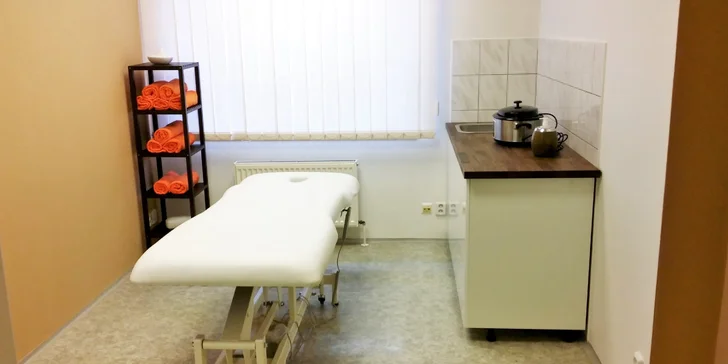 Uvolňující hodinová masáž podle výběru z 5 druhů od nevidomých masérů