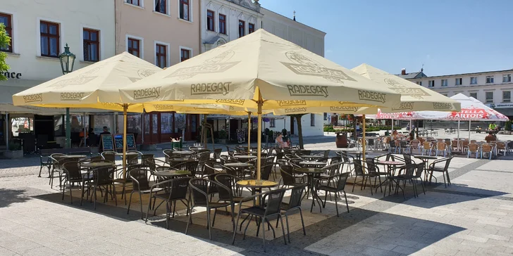 Sushi sety o 18 ks: rolky sezamové, s tuňákem nebo lososem