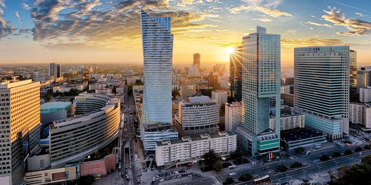 Návštěva hlavního města Polska: pobyt v moderním apartmánu pro 2–4 os.