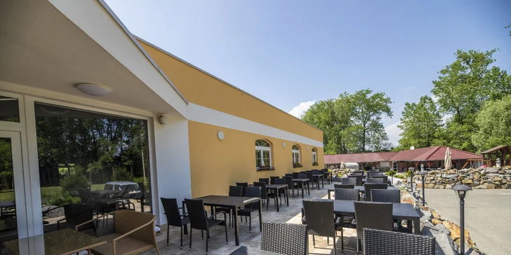Umění místních kuchařů si hosté chválí.